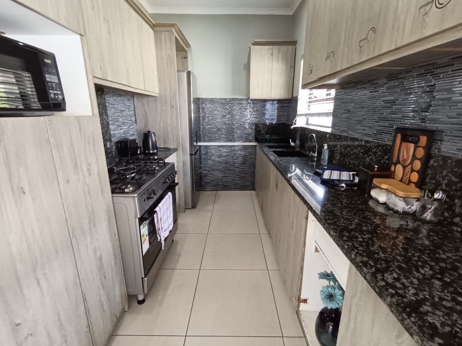 4 Bedroom Property for Sale in Aston Bay Eastern Cape
